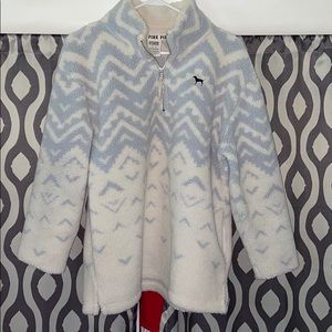 Victoria secret pull over. Size Medium